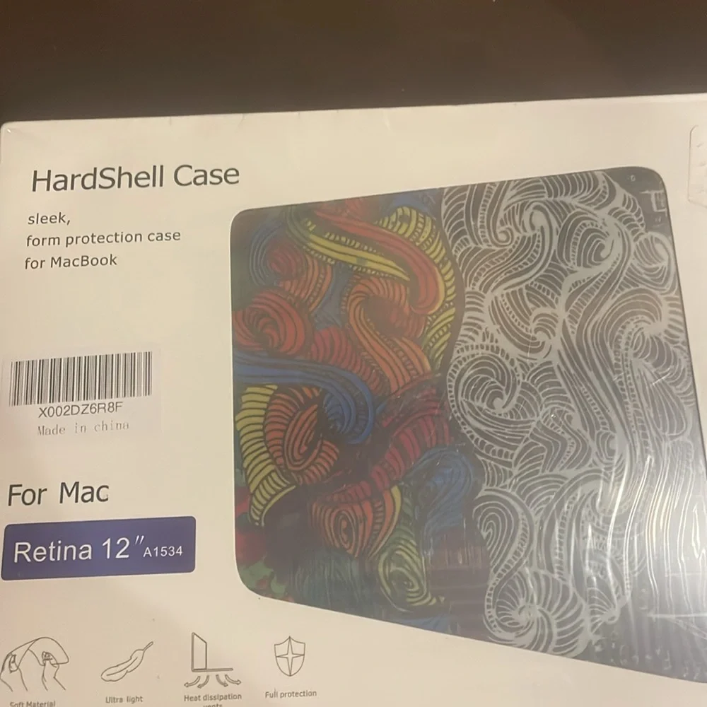 Hardshell Case for MacBook - Picture 9 of 9